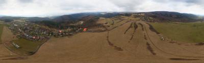 Dron Místo