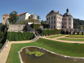 Bečov nad Teplou